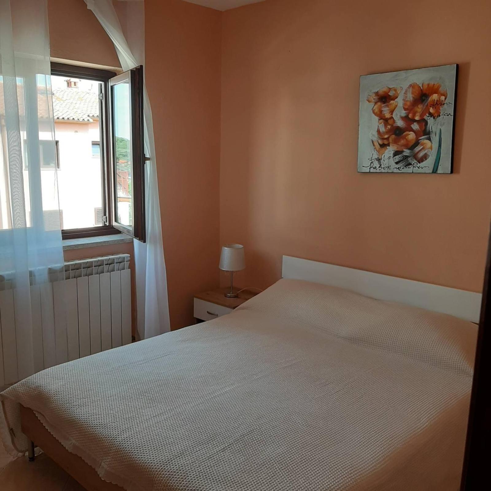 Lorena Rovinj Bagian luar foto